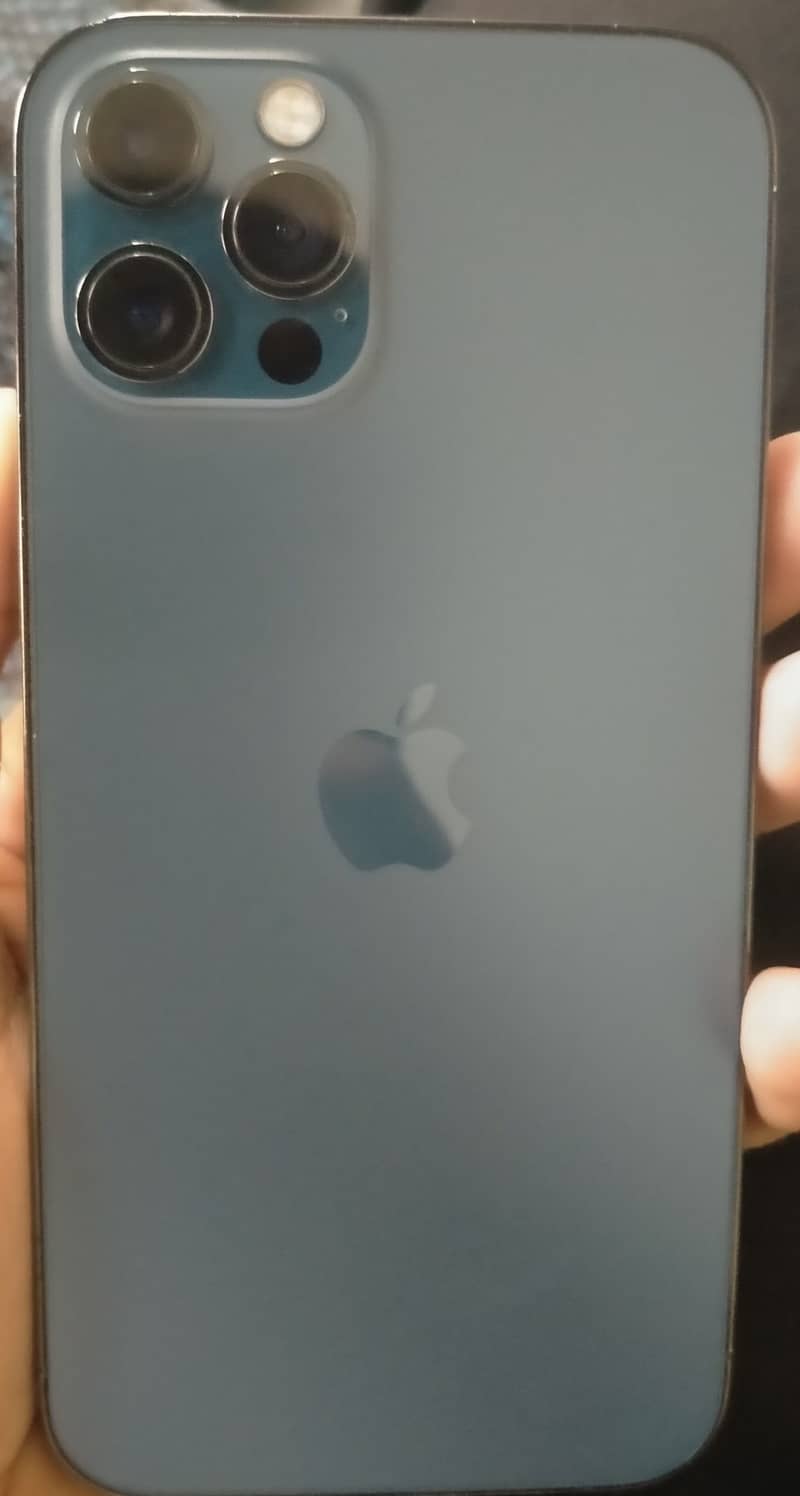 Apple iPhone 12 Pro 2