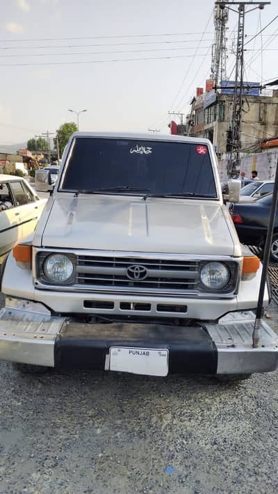 Land Cruiser 1987