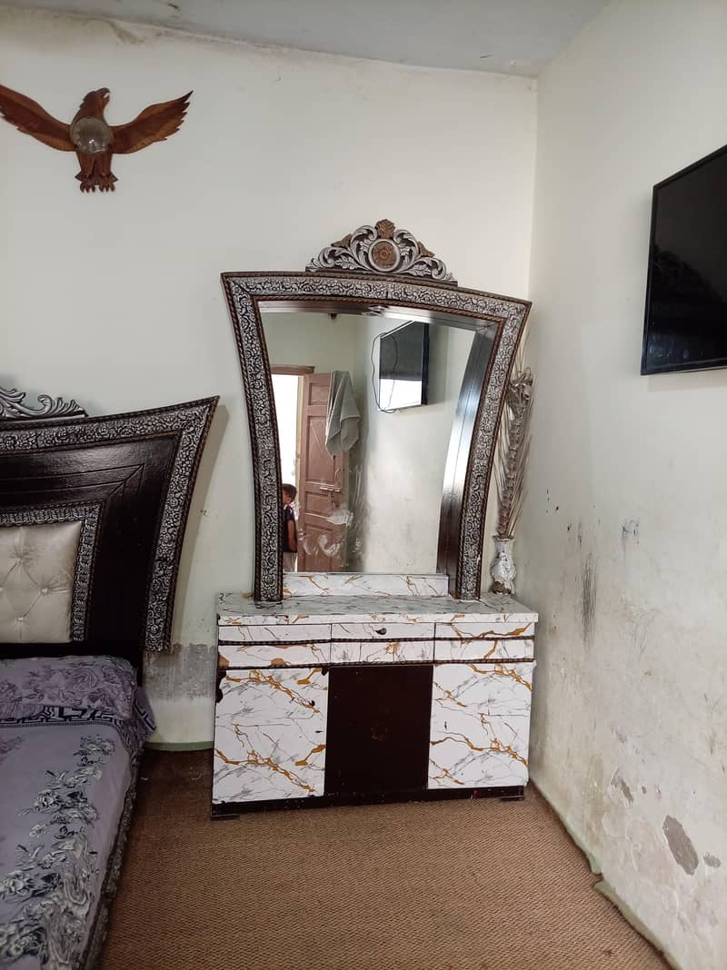 king size bed 1