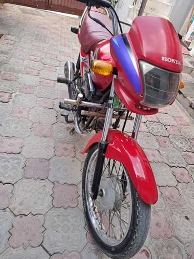 Honda pridor cd 100