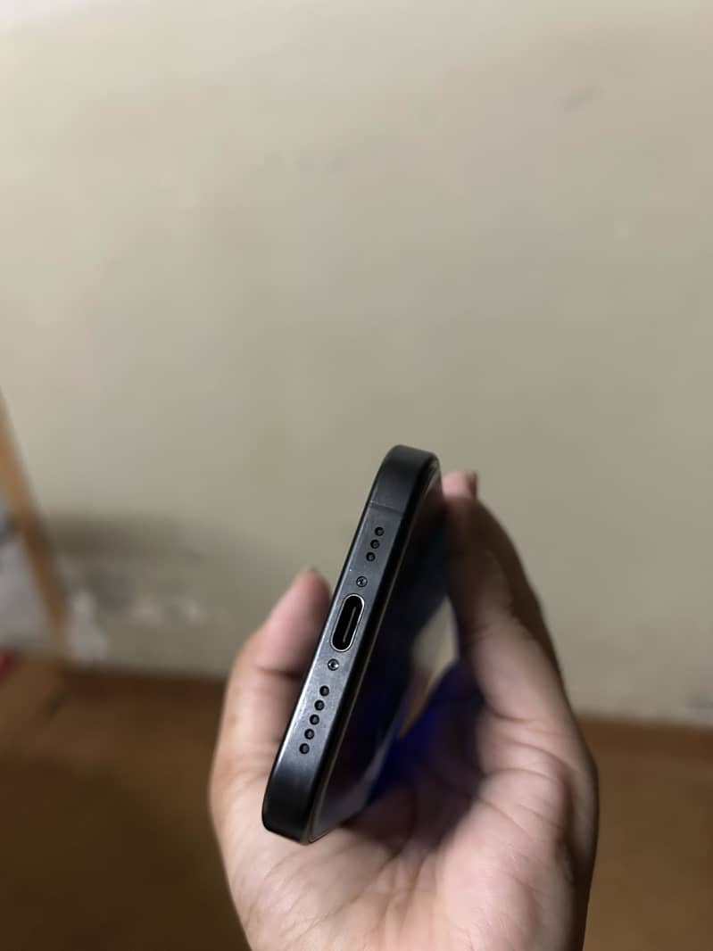 Iphone 15 pro 3