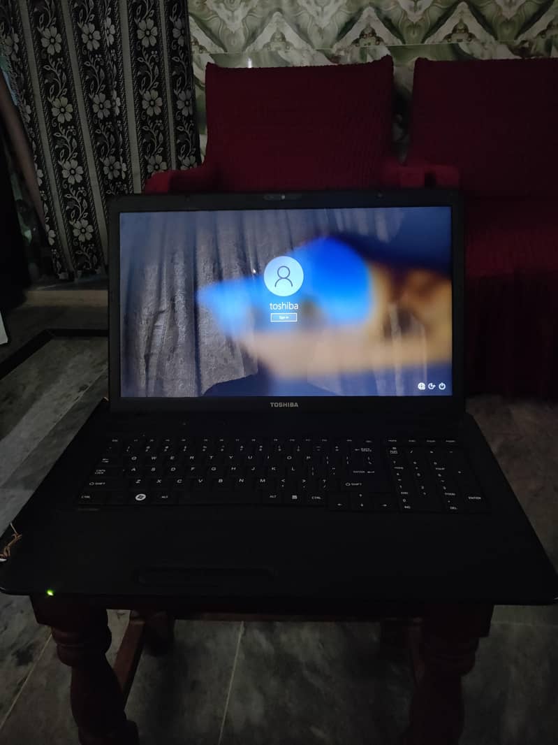 Toshiba Satellite 0