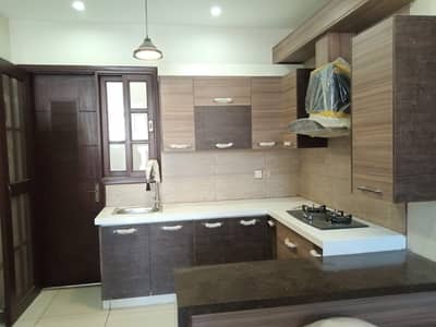 100 YARDS OWNER BUILD DOUBLE STOREY BUNGALOW FOR SELL IN DHA PHASE 7 EXT. MOET PRIME LOCATION IN DHA KARACHI