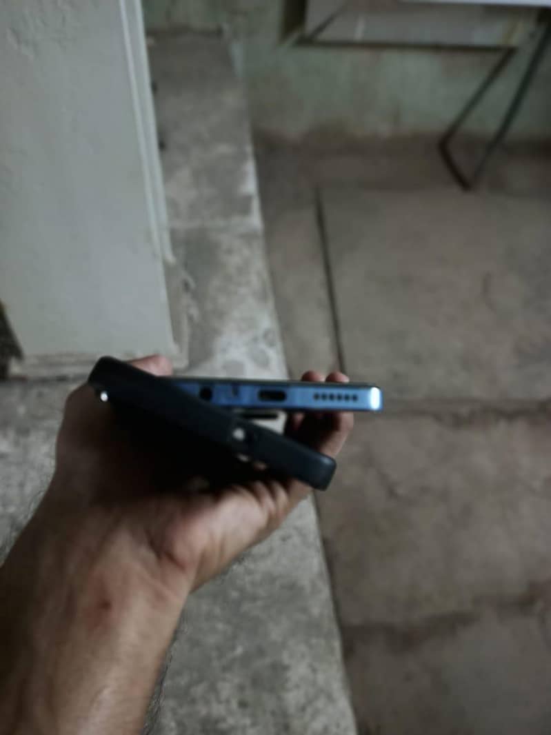 Tecno CAMON 20 Pro 4