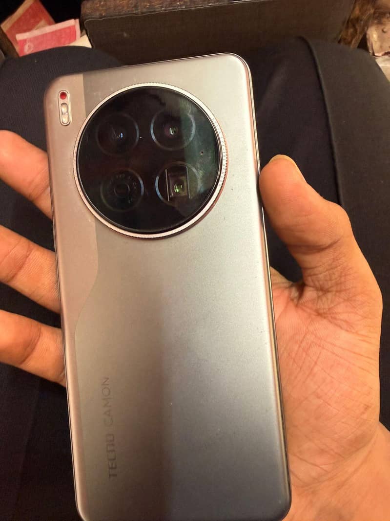 Tecno CAMON 40 Premier 2