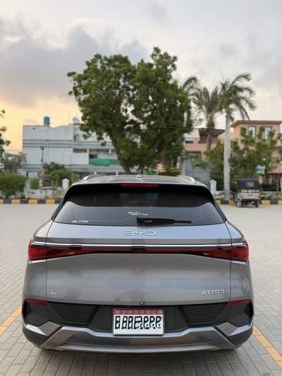 BYD Atto 3  2025
