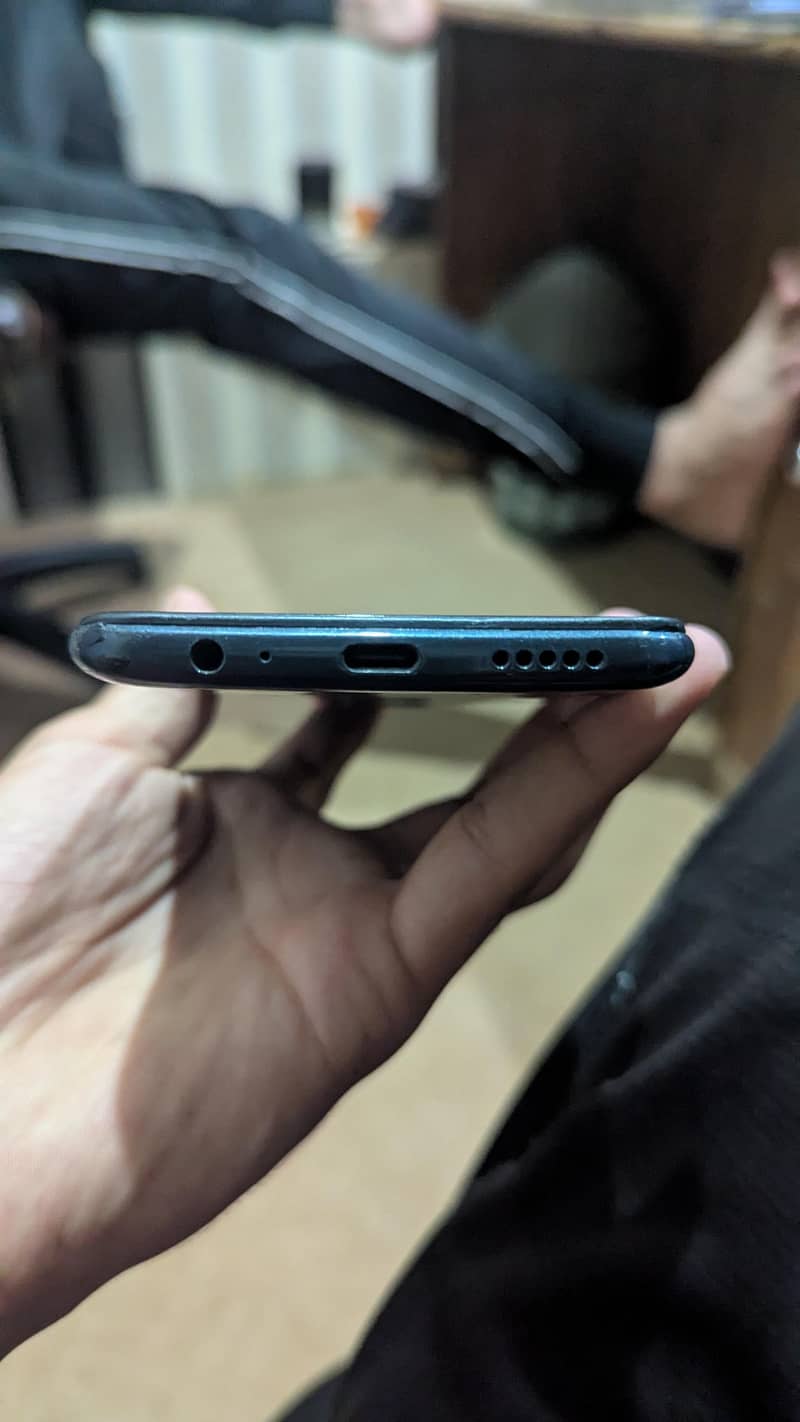 Xiaomi Redmi Note 9 5