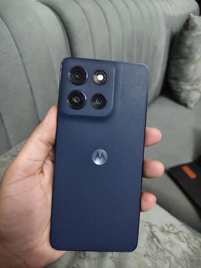 Moto G86