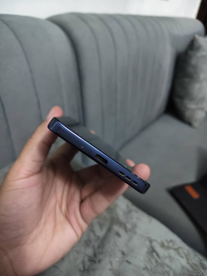 Moto G86 5
