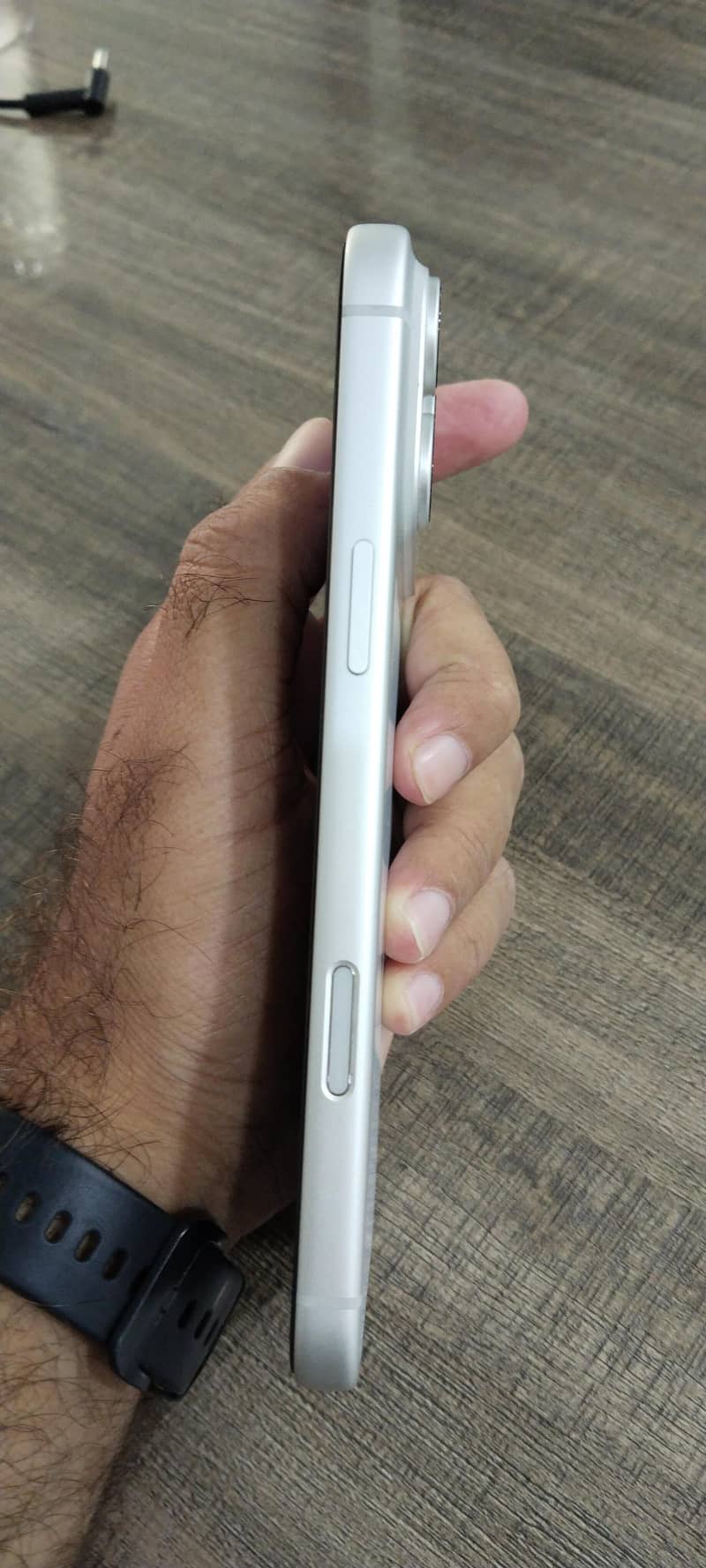 Apple iPhone 17 Pro Max 2