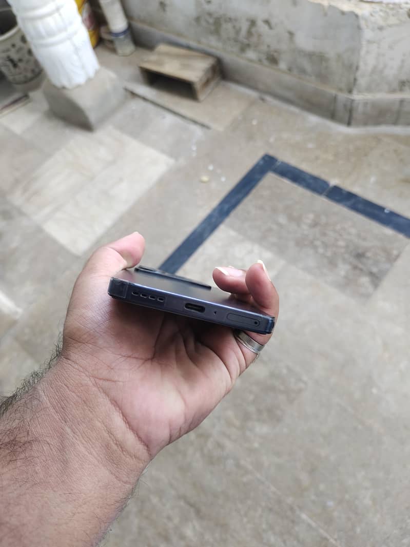 Infinix Note 40 4