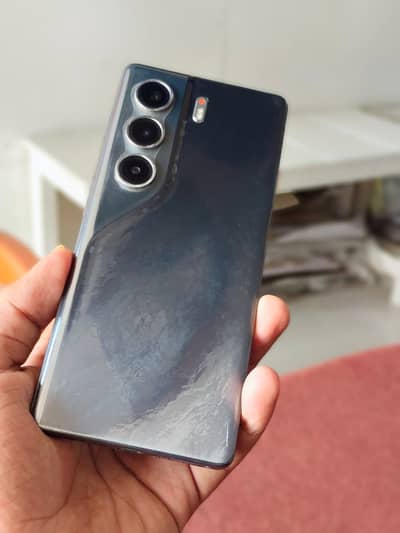 Tecno CAMON 40 Pro