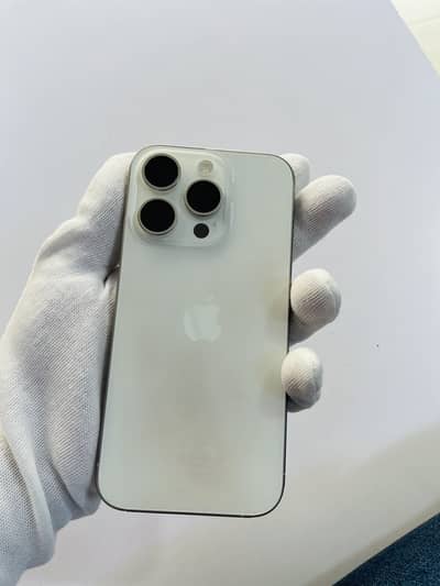 Apple iPhone 15 Pro jv