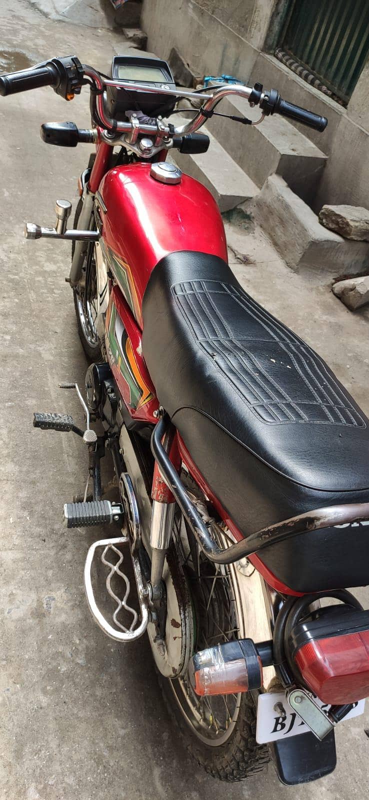 united 70cc 6