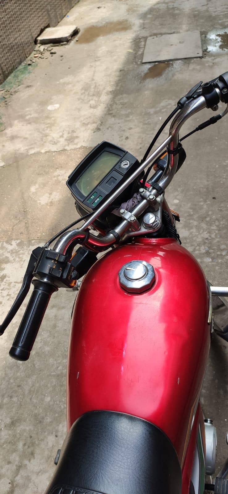 united 70cc 11