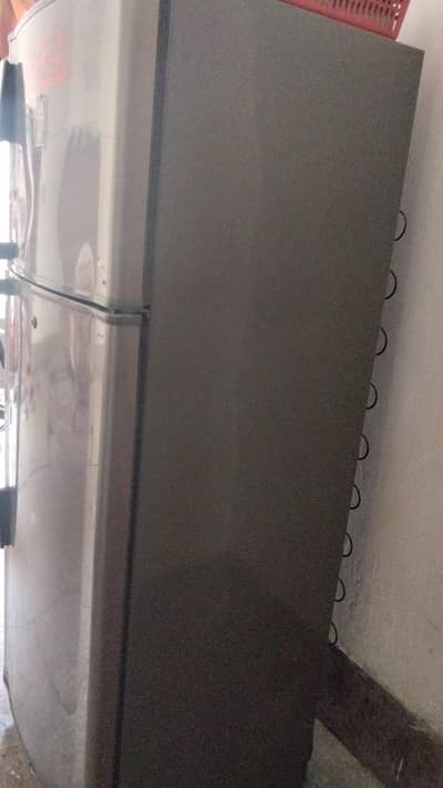 Dawlance ful size fridge urgent sell WhatsApp contact