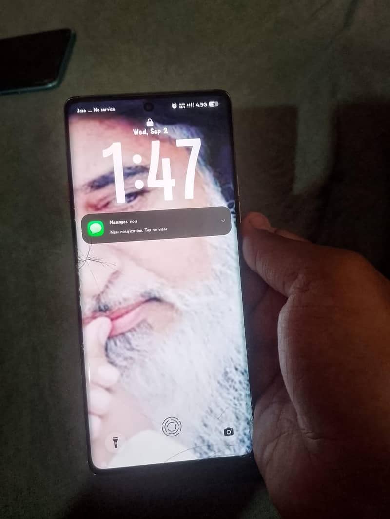 Tecno CAMON 40 Pro 1