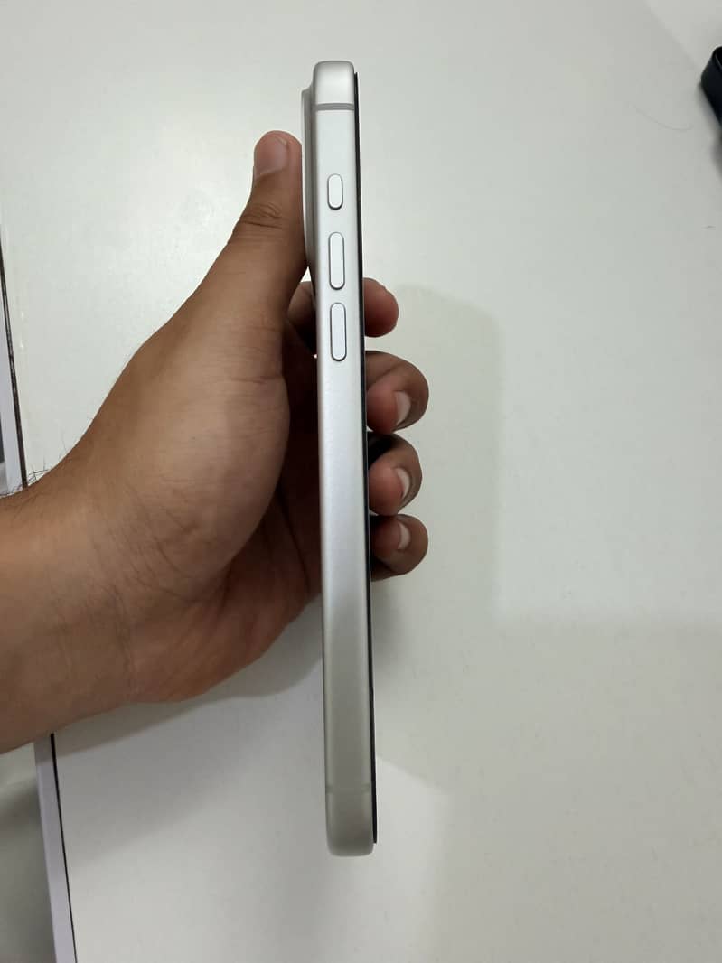 Apple iPhone 17 Pro Max 1
