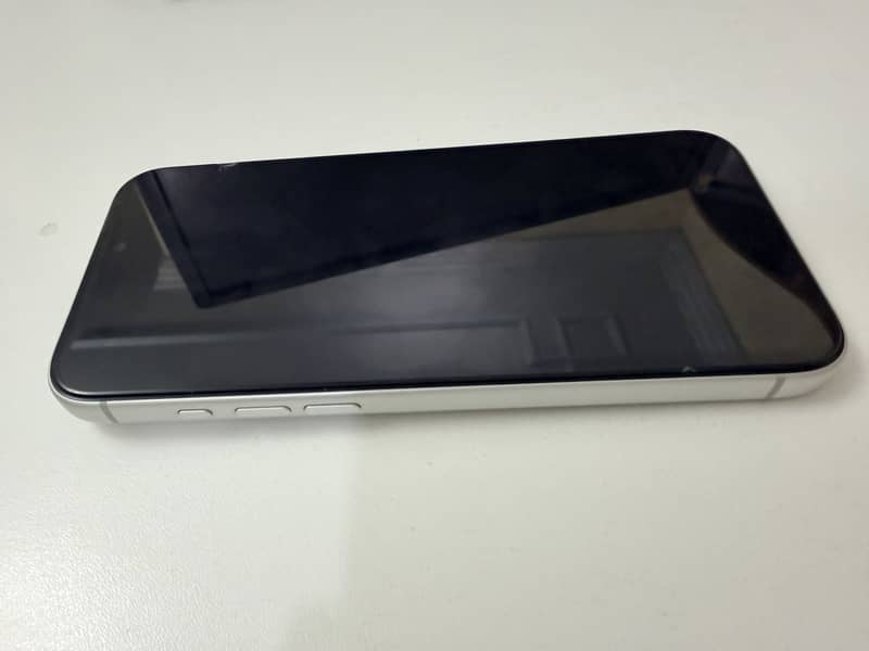 Apple iPhone 17 Pro Max 8