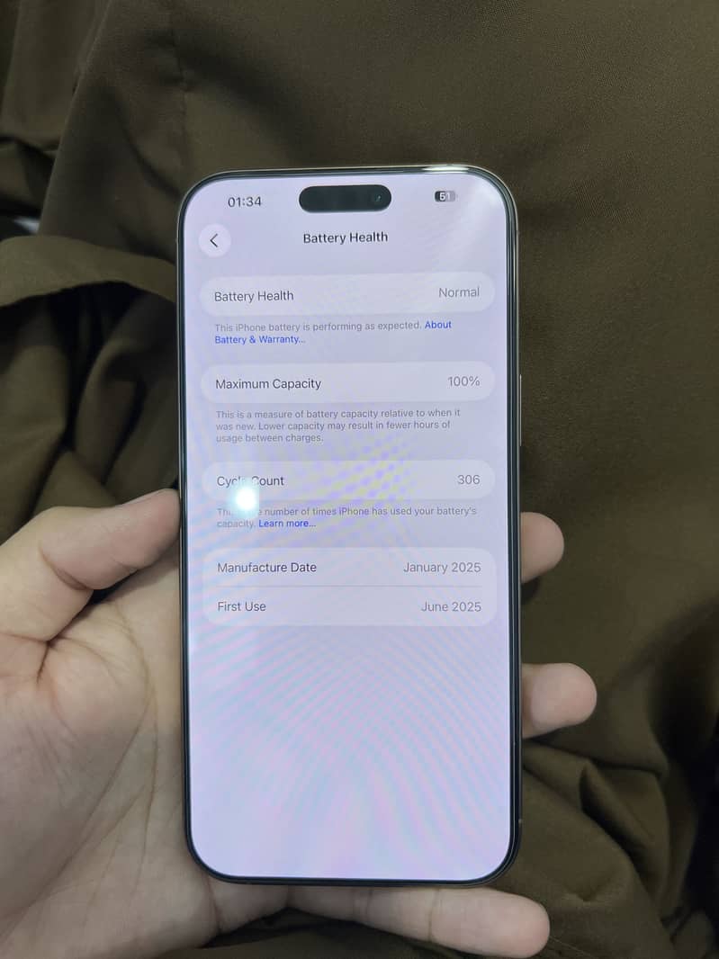 Apple iPhone 16 Pro Max 3