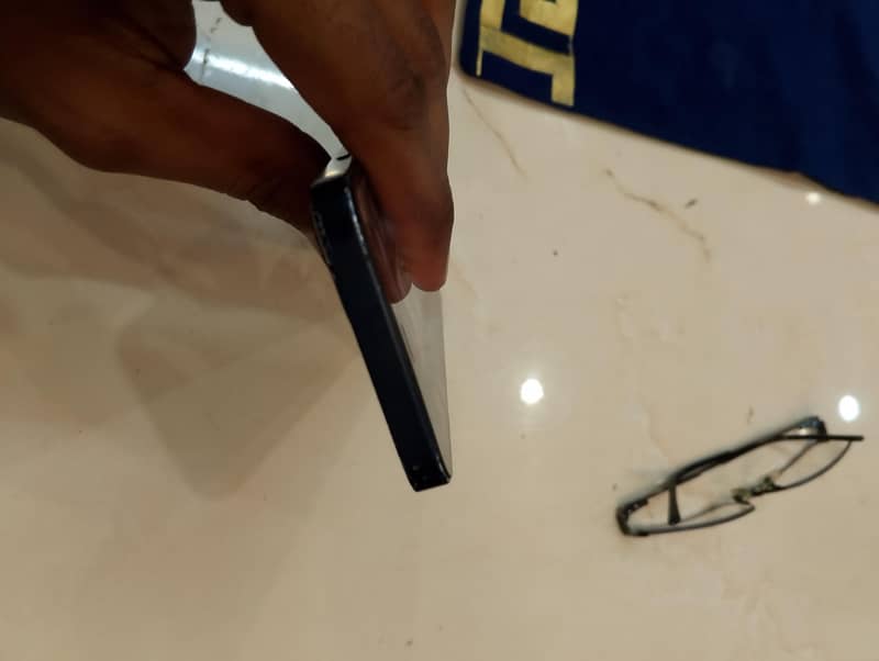 Apple iPhone 12 mini 4