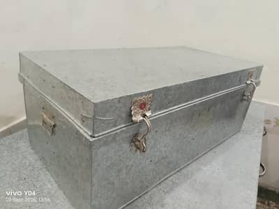 pati and box