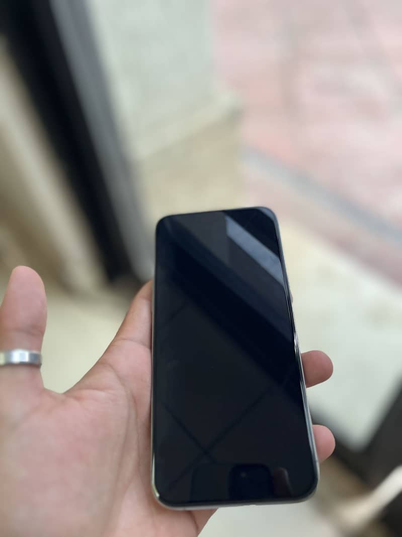 Apple iPhone 15 Pro Max 5