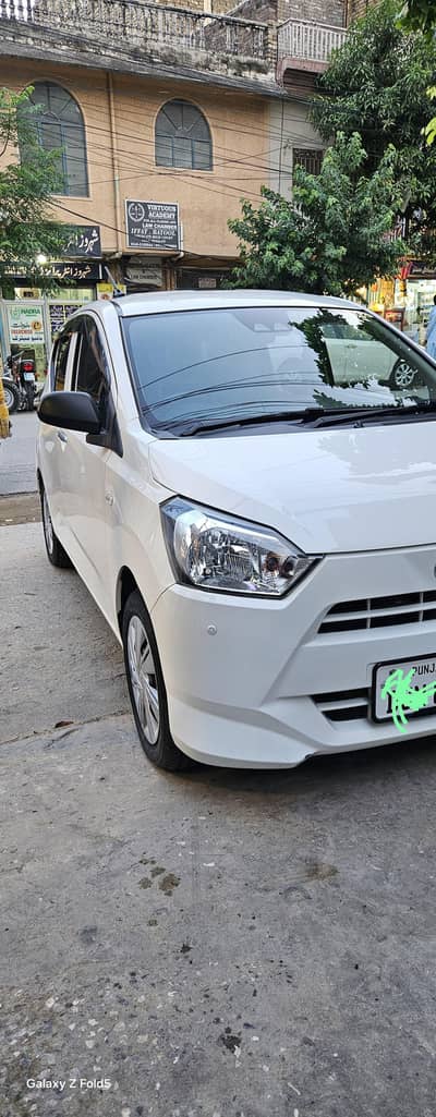 Daihatsu Mira 2025