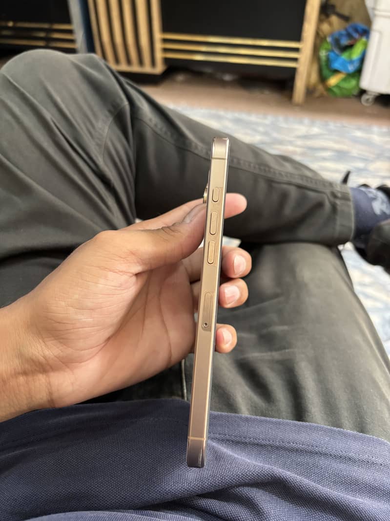 Iphone 16 Pro Max 2