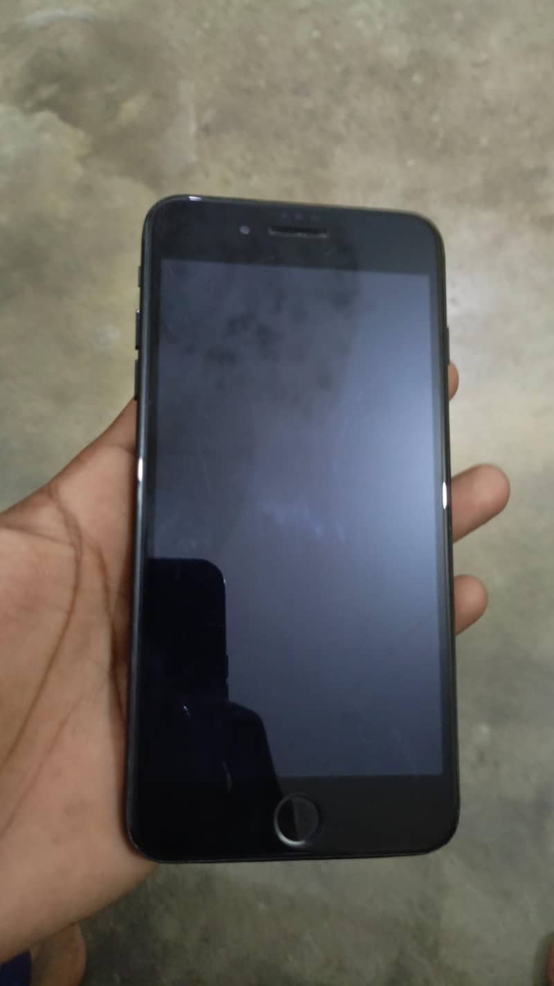 Apple iPhone 7 Plus 0