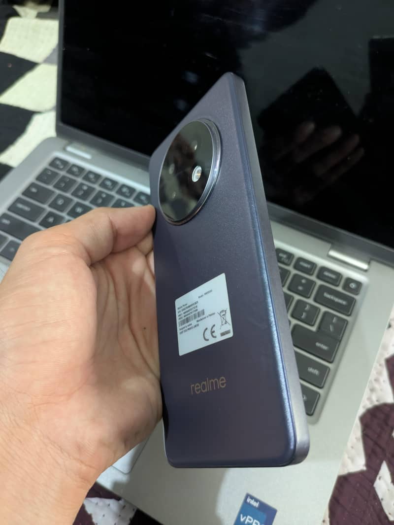 Realme 13 Plus 4