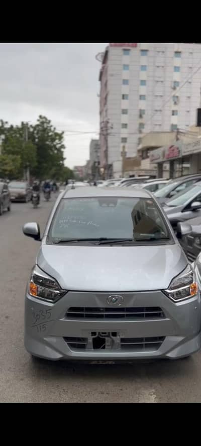 Daihatsu Mira 2023