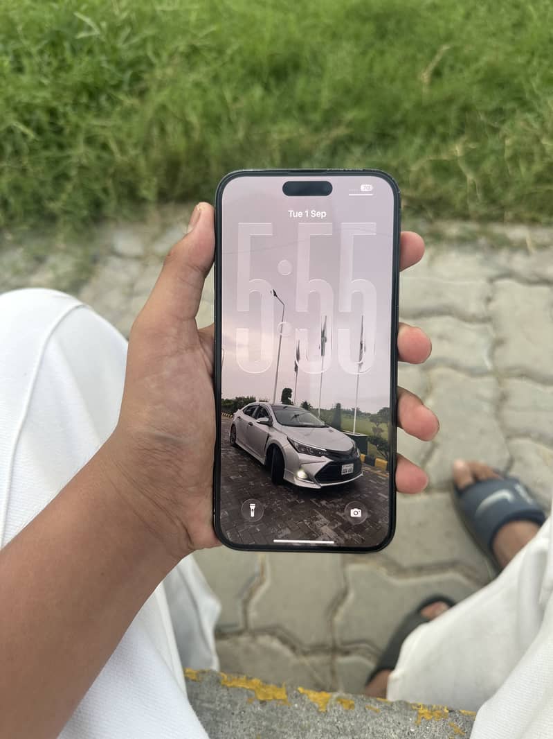 Apple iPhone 14 Pro Max 4