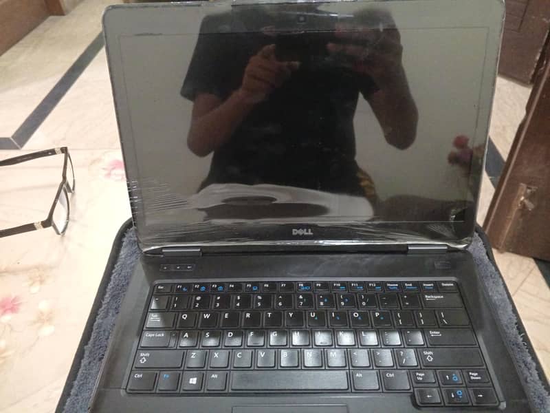 Dell 5440 1