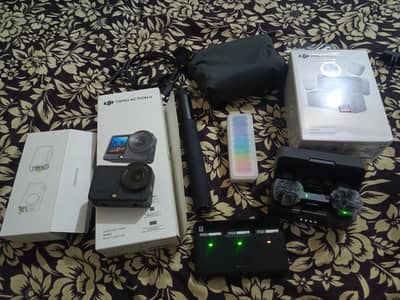 DJI Osomo action 6 Combo & Mic mini 2