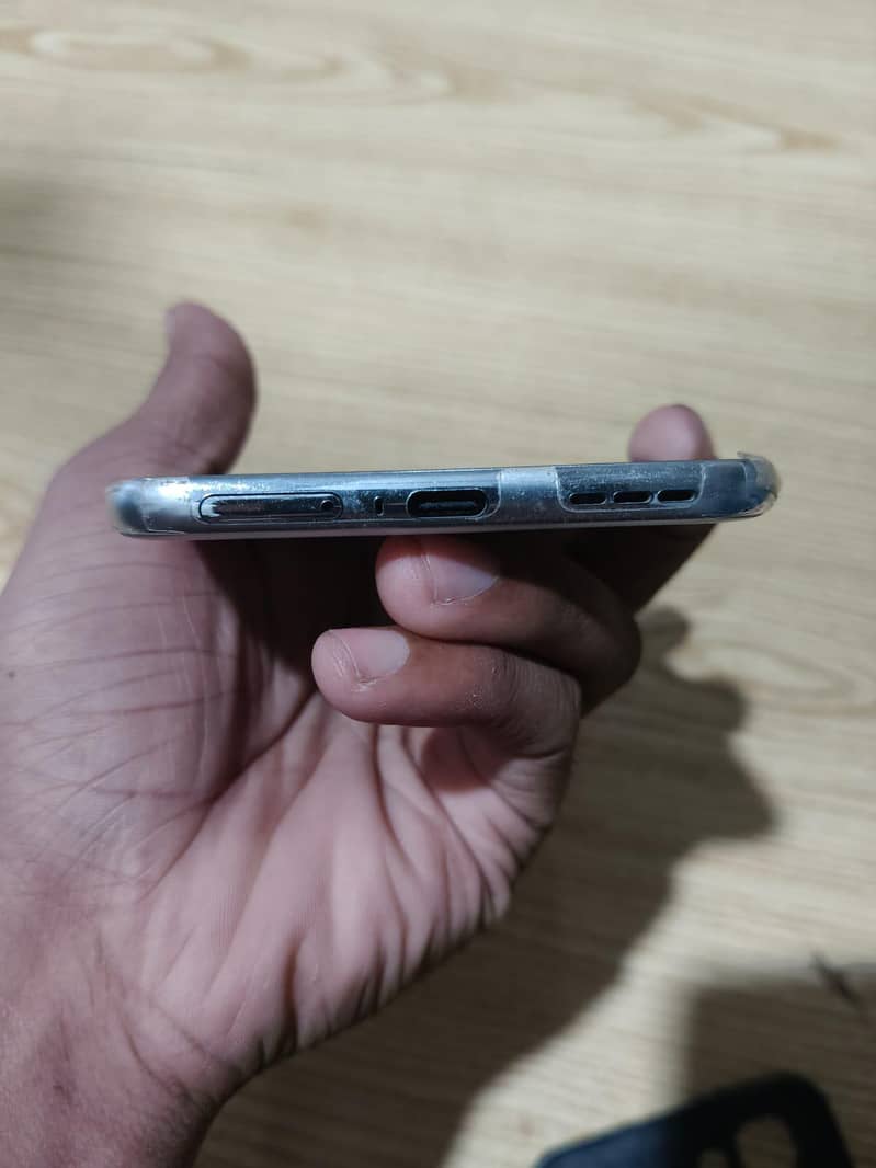 Tecno Spark 40 pro Plus 3