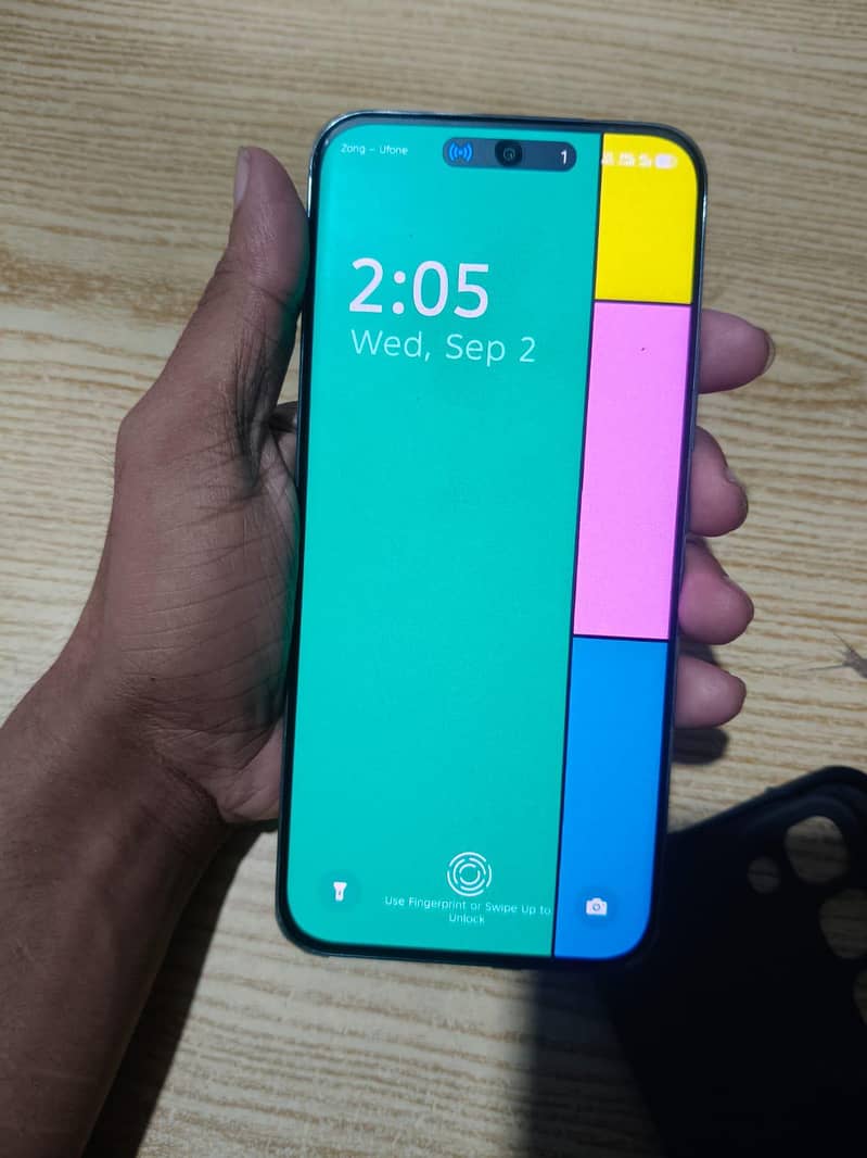 Tecno Spark 40 pro Plus 4