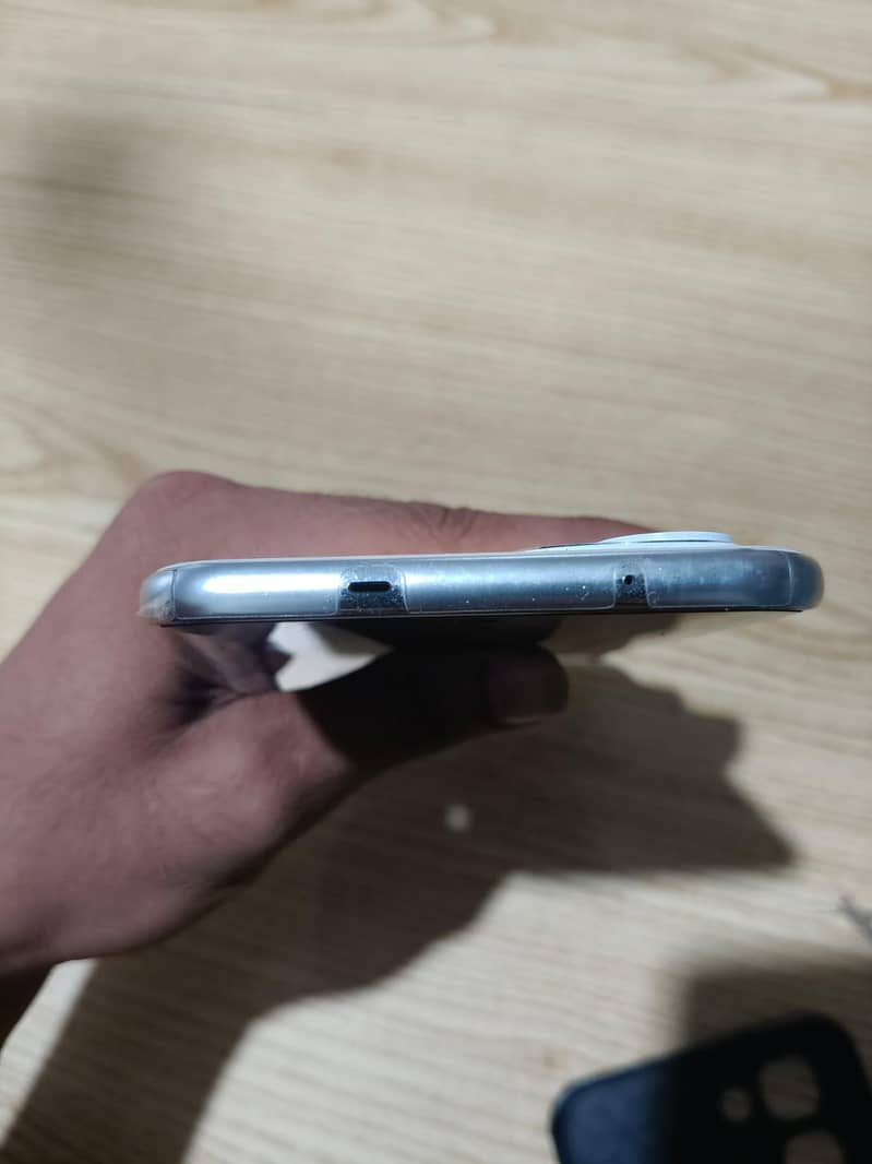 Tecno Spark 40 pro Plus 5