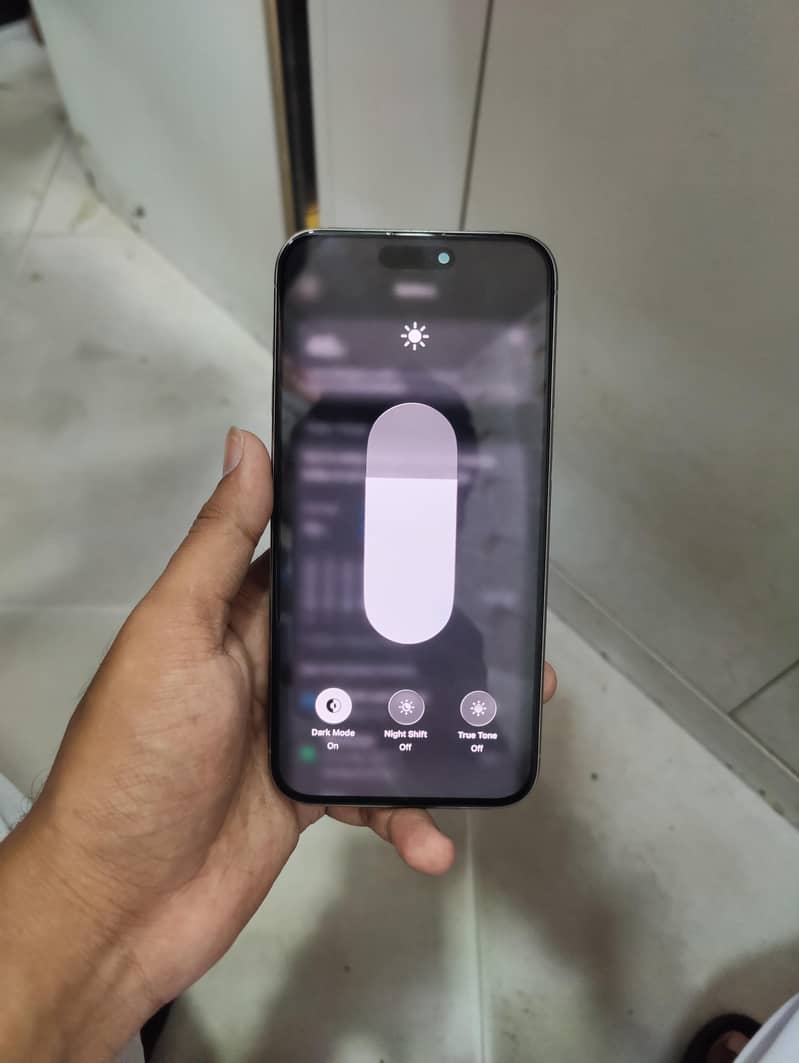Apple iPhone 15 Pro Max 10