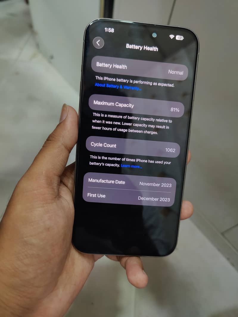 Apple iPhone 15 Pro Max 12