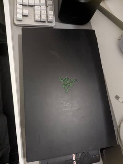 Razer blade 15 Rtx 2060 i7 10th gen