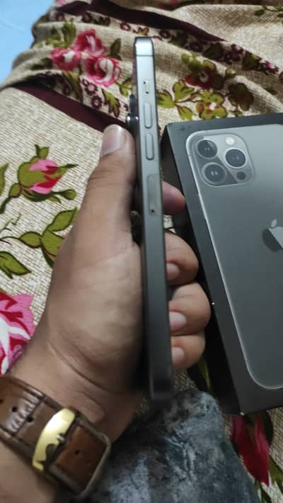 Apple iPhone 13 Pro Max jv