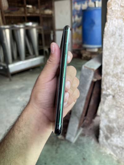 Apple iPhone 11 Pro Max 256 gb pta approved