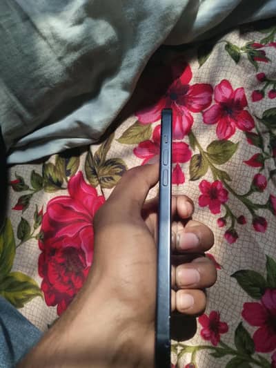 Apple iPhone 15 pluss exchange possible with iphns