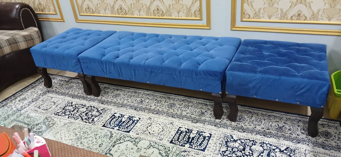 5 Seater Sofa Set + 4 Seater Sethi & Centre Table 2