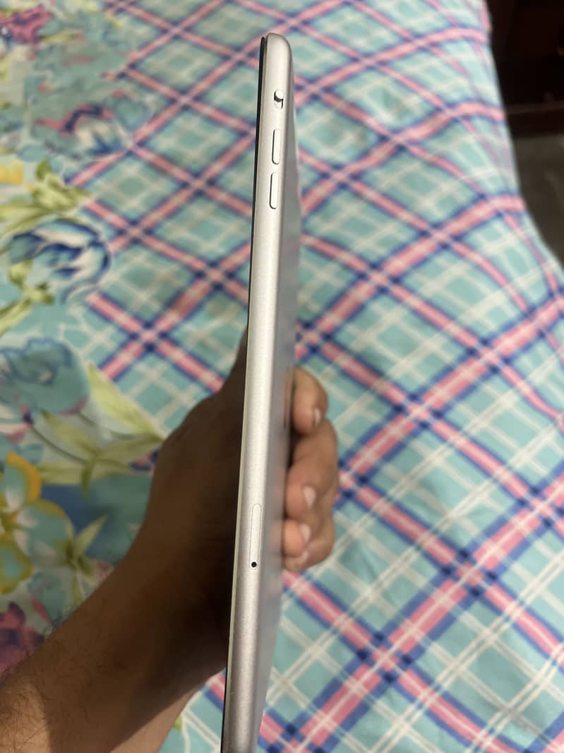 Apple iPhone Other Model 5