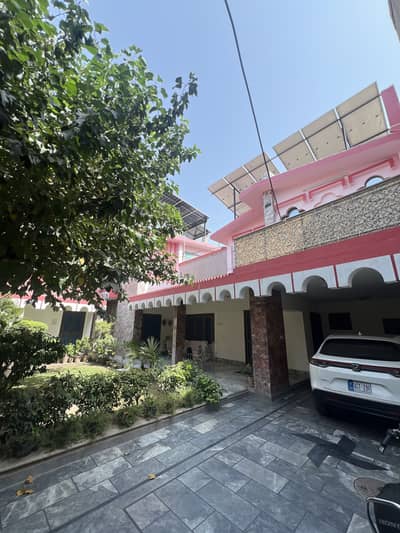 1 Kanal beautiful House near Bomanji chowk,Multan cantt