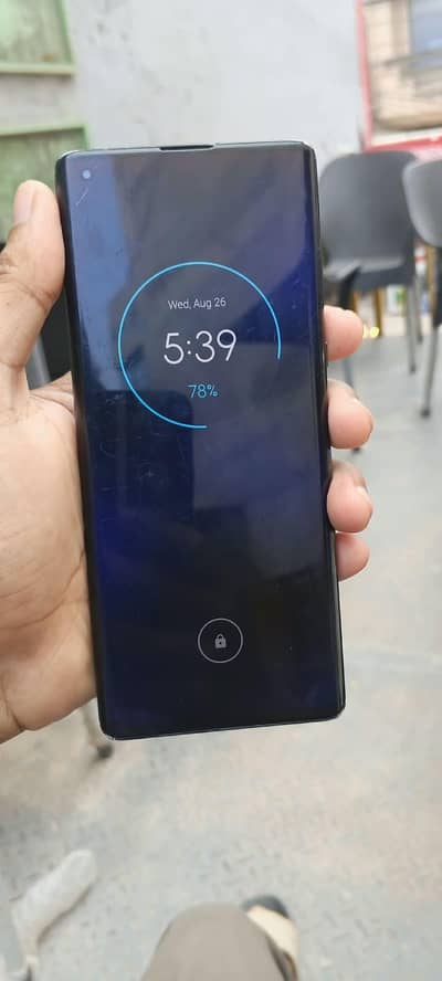 moto edge plus 2020 read ad