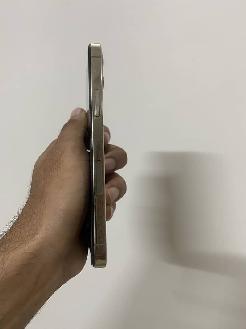 Apple iPhone 12 Pro 5