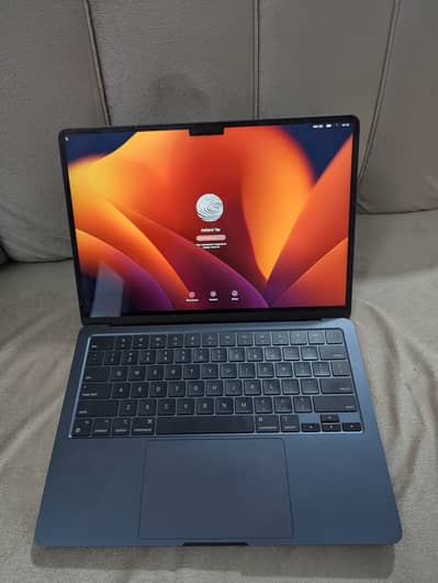 Macbook Air 13 inch m2
